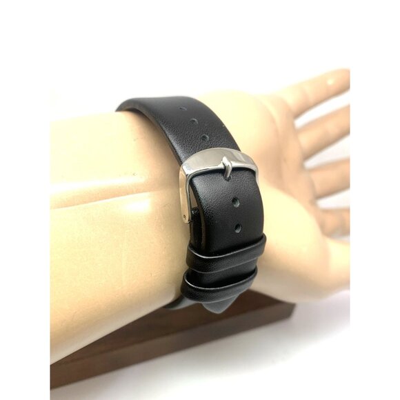 Nautica Men's Watch N25003 Swiss Quartz White Dial Date Black Leather Band 42mm - Picture 10 of 14